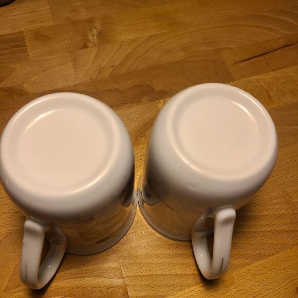 Norman Rockwell "No Swimming" mug set - Picture 4 of 7